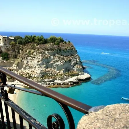 Apartment Casa Rosa Tropea